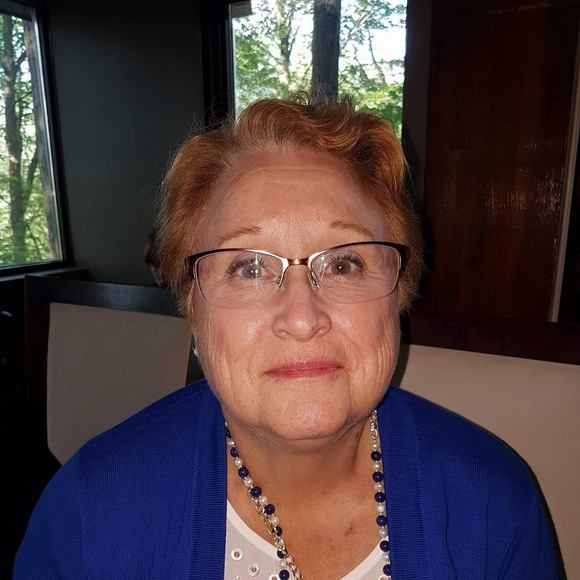 Meet your Posher, Susan - Picture 1 of 1